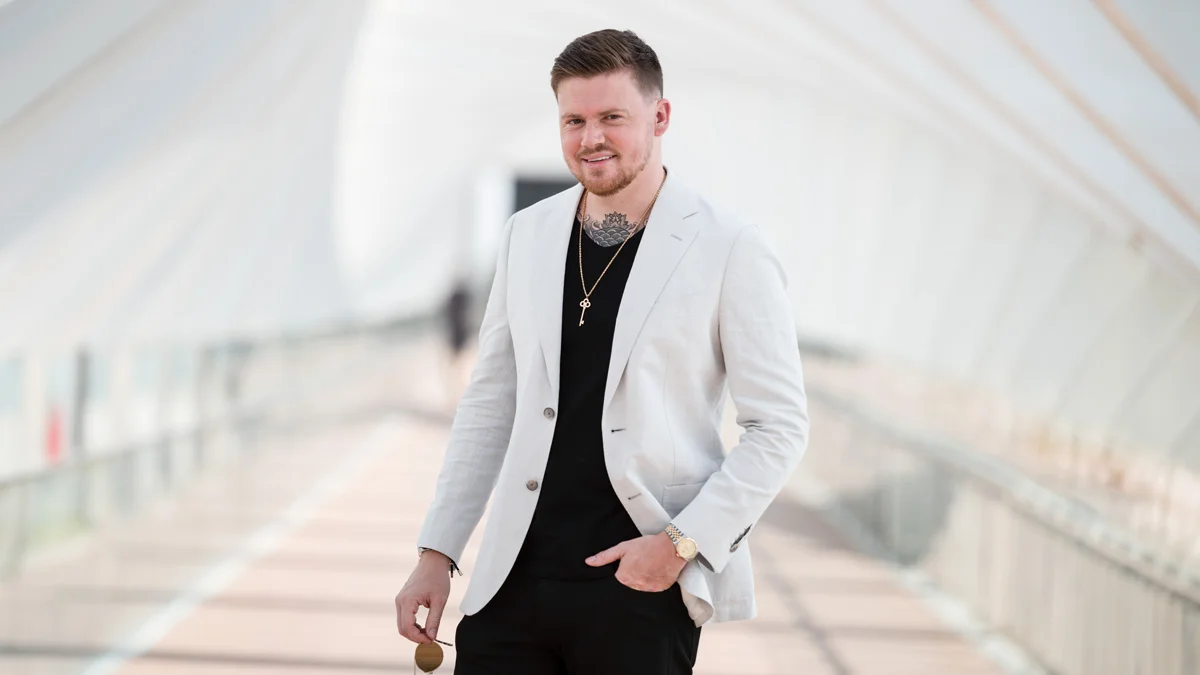 Lewis Raymond Taylor’s journey from prison sentences to building a successful coaching empire