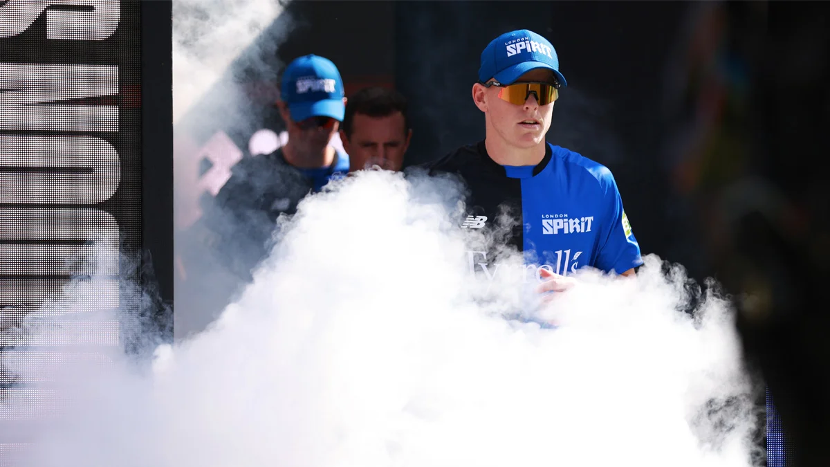 Nathan Ellis runs onto the field at the start of The Hundred match between Oval Invincibles Men and London Spirit Men in 2024